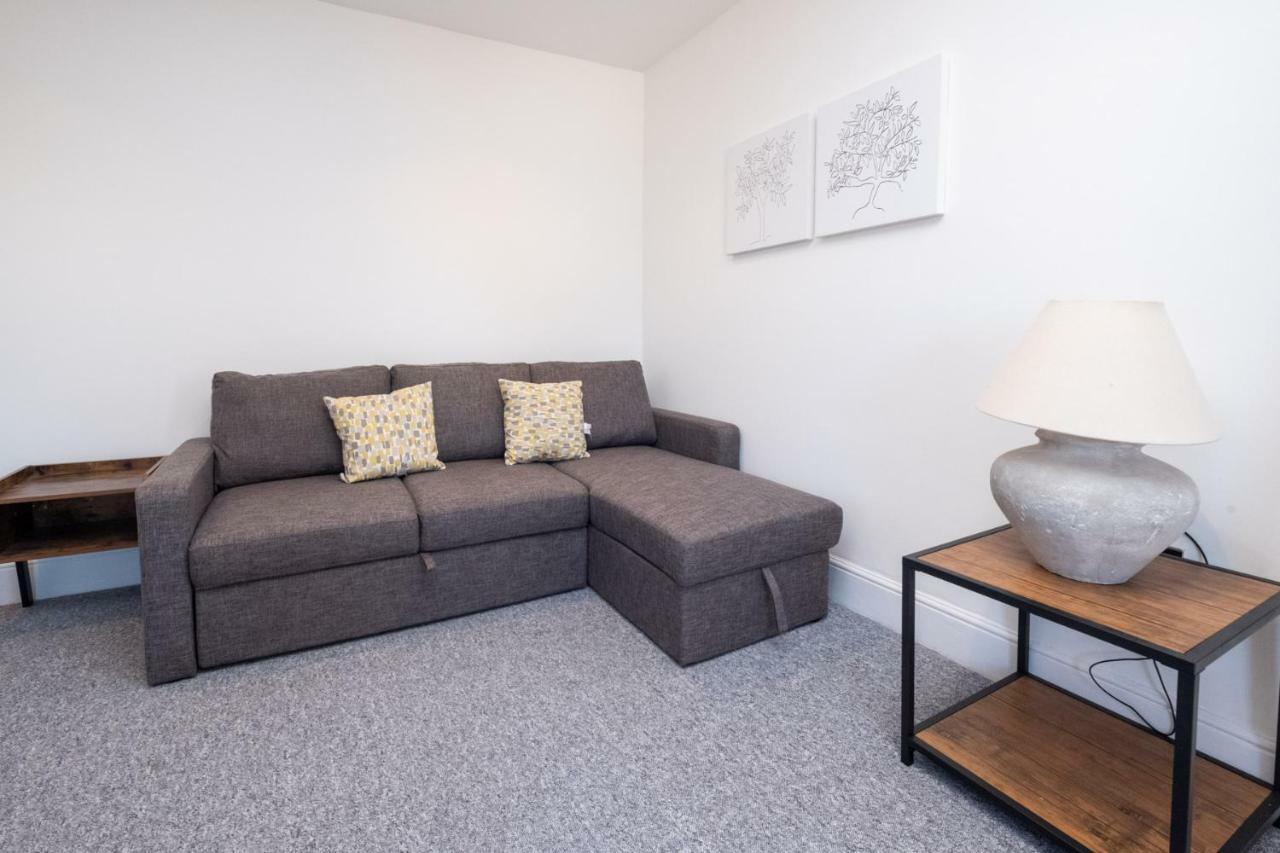 Rowan - Three Tuns Apartments , Wickham Market - By Aldeburgh Coastal Cottages Pettistree Εξωτερικό φωτογραφία